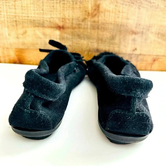 Minnetonka Kitty Hardsole Moccasins Style 400 - Picture 5 of 7